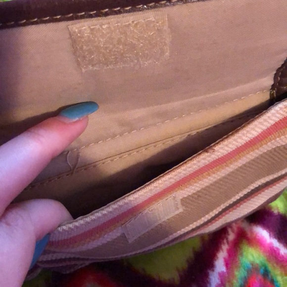 Striped purse! - Picture 4 of 7